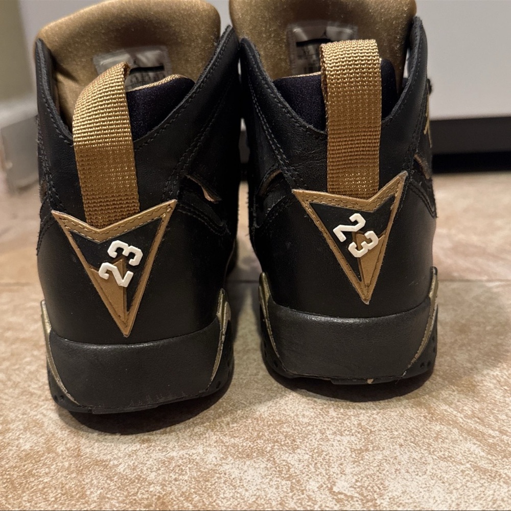 Air Jordan 7 Retro ‘Golden Moments’